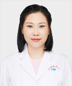 薛迎迎/醫(yī)學碩士